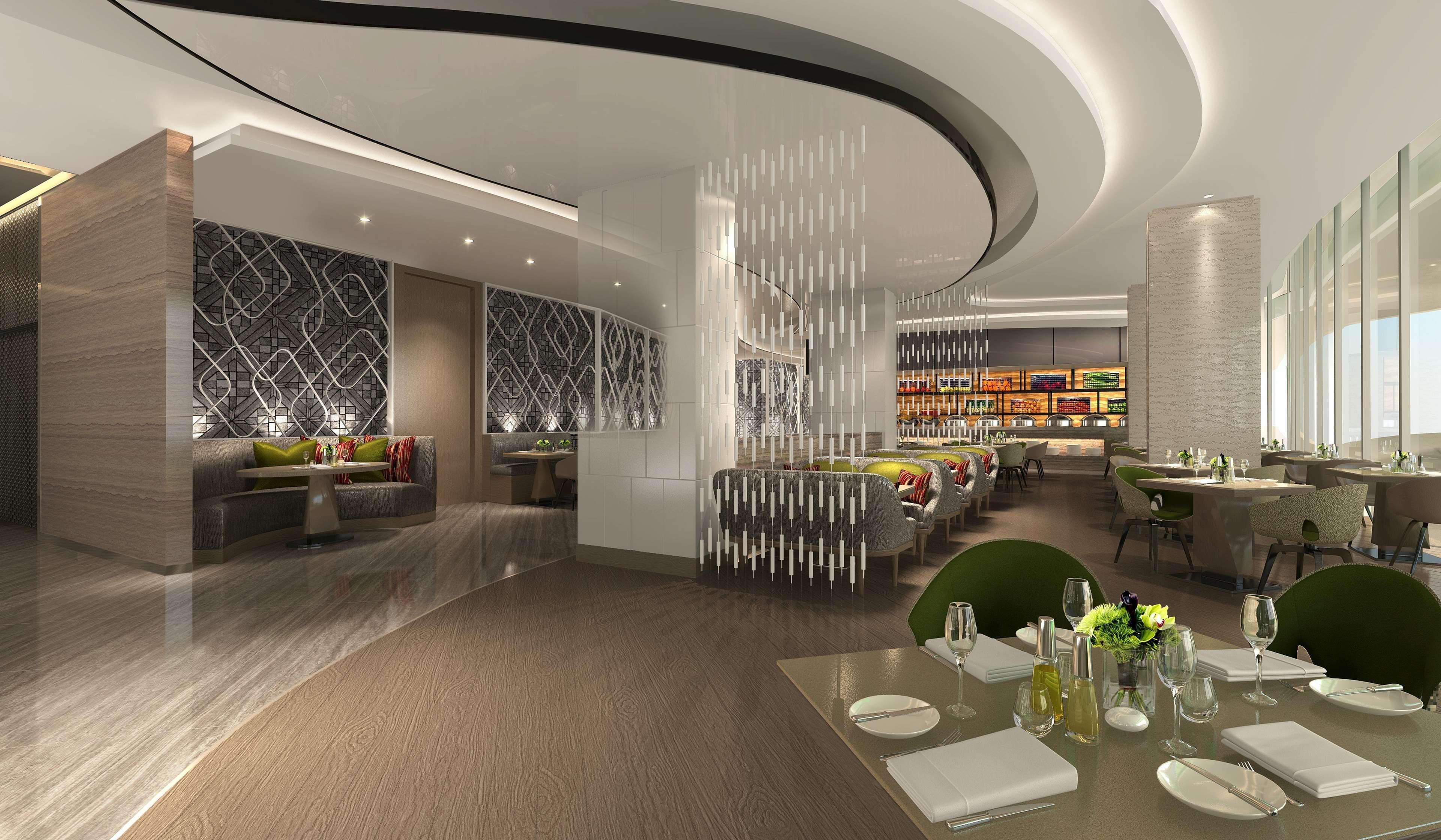 Doubletree By Hilton Ahmedabad Hotel Екстериор снимка